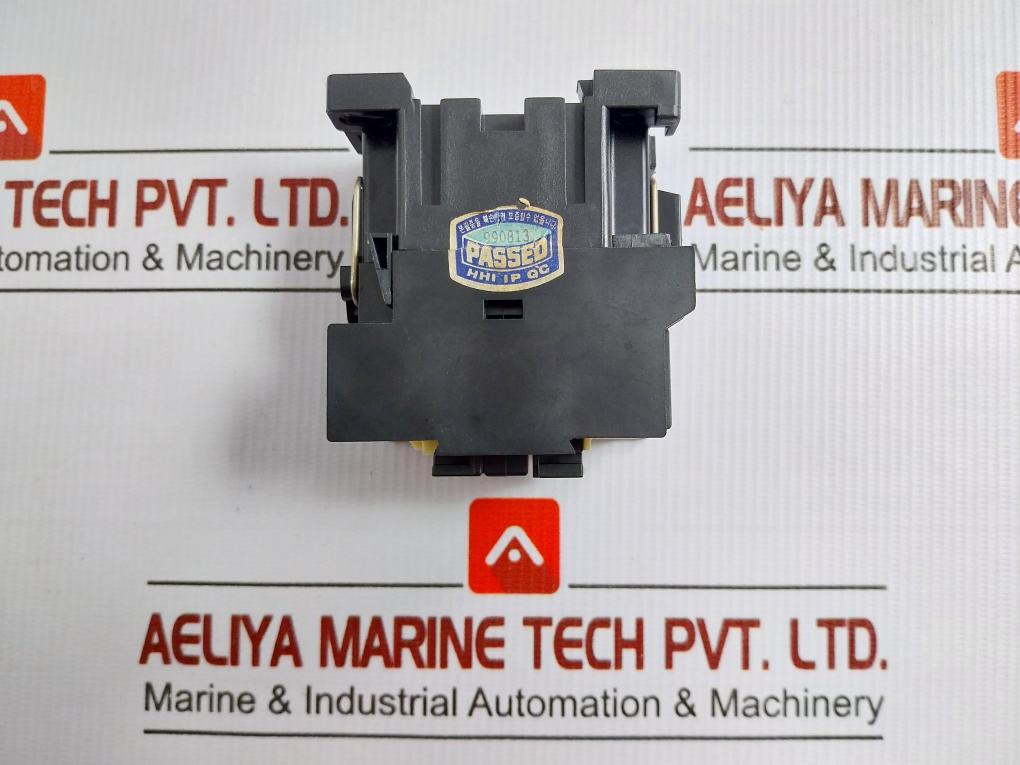 Magnetic Contactor 220V/10A Part No Hmc 10 Hyundai