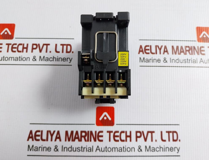Magnetic Contactor 220V/10A Part No Hmc 10 Hyundai