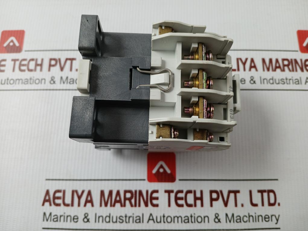 Magnetic Contactor Himc 32 Hyundai 220V-440V/32A
