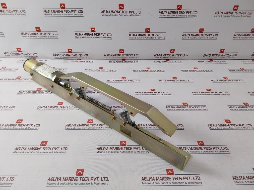 Magnetic Retiring Cam W-2-l.M.G. Type P=19W 220V Ac 0.085A Stroke 30 M/M