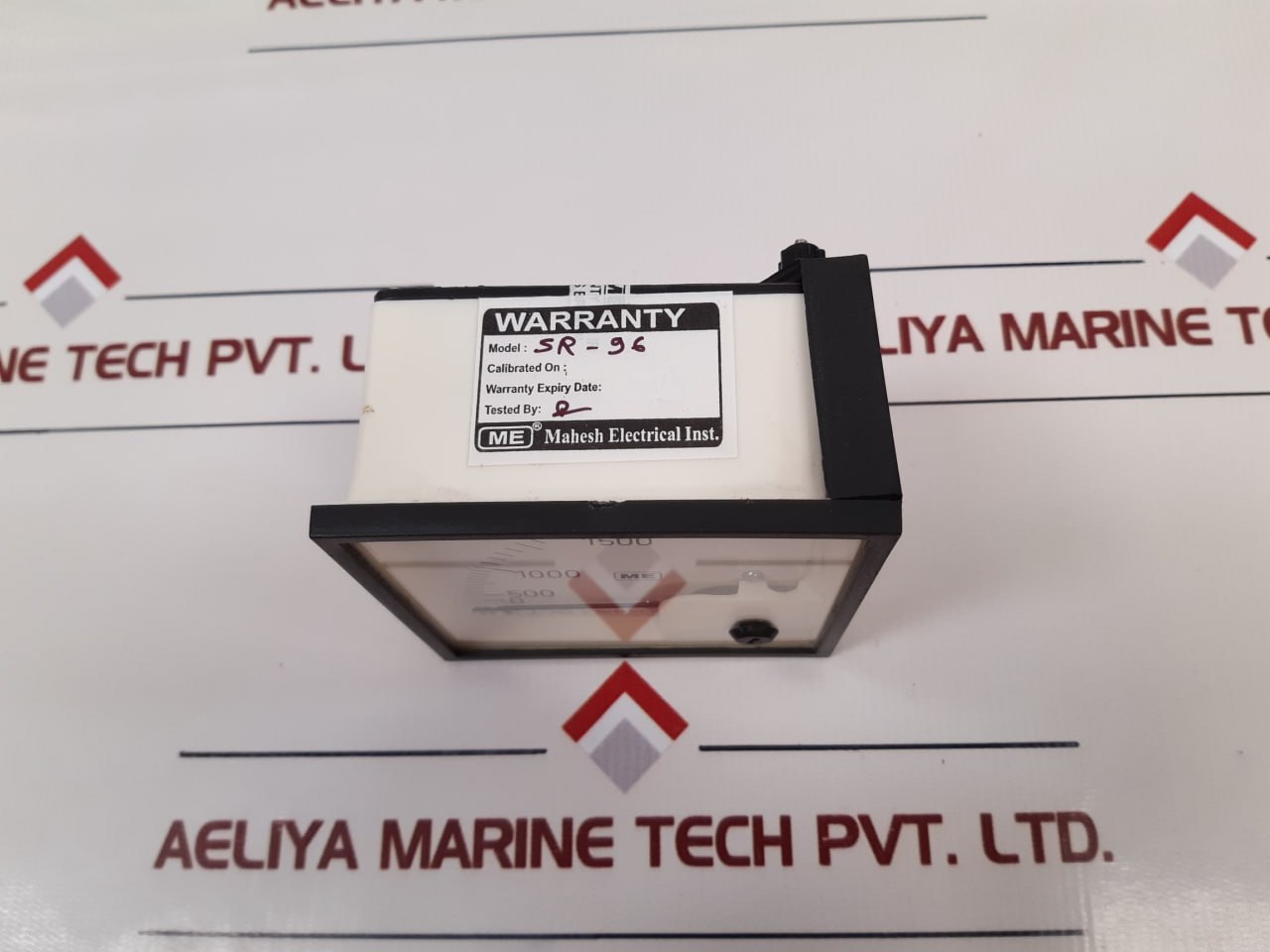 Mahesh Electrical Sr-96 Analog Ammeter - Aeliya Marine Tech
