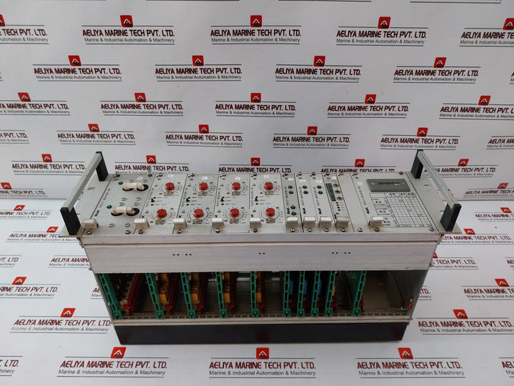 Mak 9.01.7-93.11.00-02 Motor Control Card Rack 9.01.7-91.21.00-14