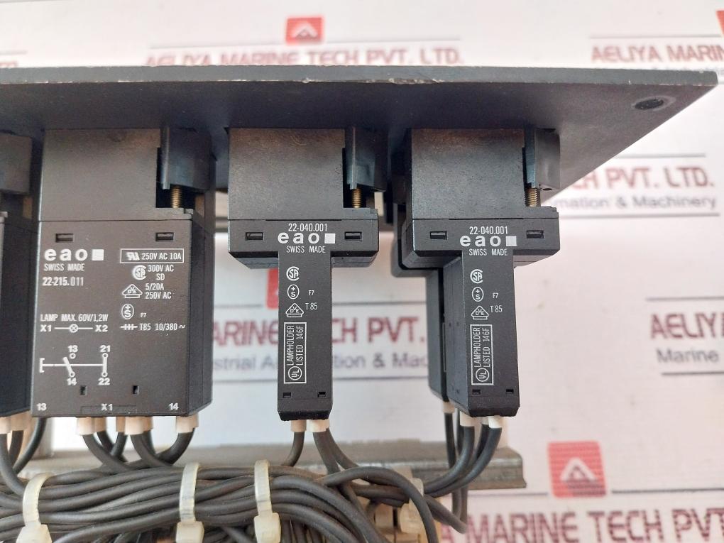 Mak Ep 3 Port Main Engine Start Stop Panel 250V Ac 10A 300V Ac 95-0331