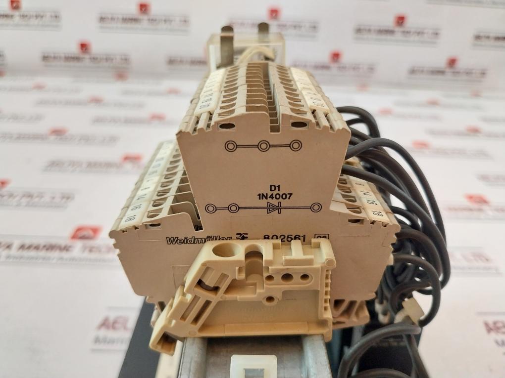 Mak Ep 3 Port Main Engine Start Stop Panel 250V Ac 10A 300V Ac 95-0331