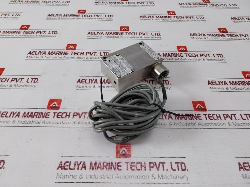 Malema Sensors M-200x-s43-007 Adjustable Flow Switch 30155689