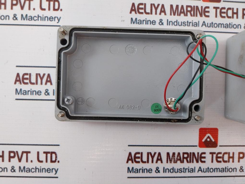 Man B&W 14.0330.0 Lubricator Terminal Box AK 082-0