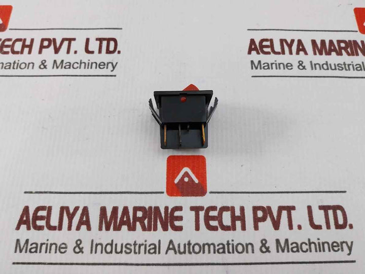 Manitowoc 23-0134-3 Toggle Switch 16A 250V Ac / 10A 28V Dc