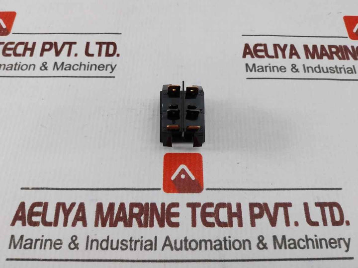 Manitowoc 23-0134-3 Toggle Switch 16A 250V Ac / 10A 28V Dc