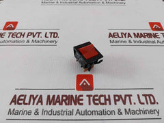 Manitowoc 23-0134-3 Toggle Switch 16A 250V Ac / 10A 28V Dc