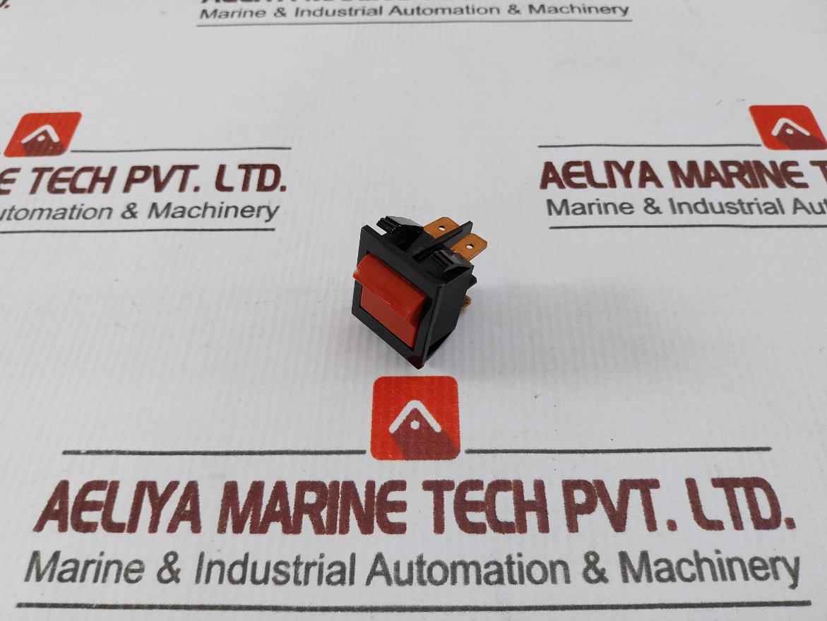 Manitowoc 23-0134-3 Toggle Switch 16A 250V Ac / 10A 28V Dc