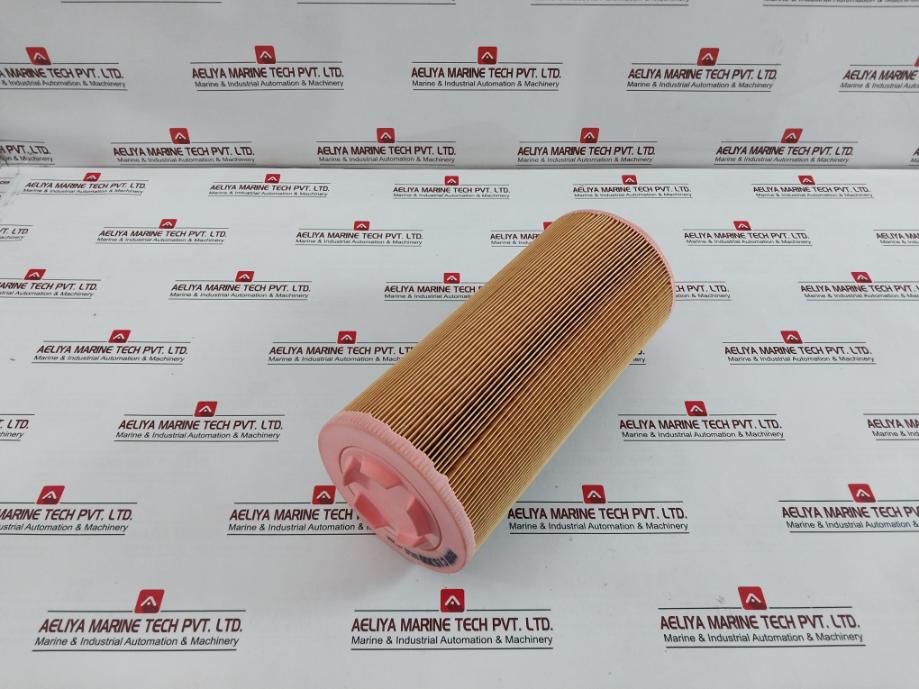 Mann C15300 Air Filter Element