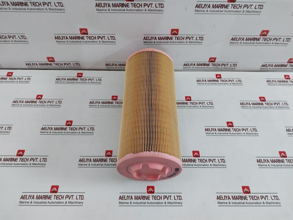 Mann Filter C15300 Air Filter Cartridge
