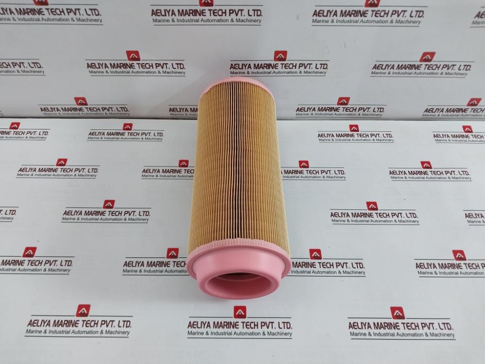 Mann Filter C15300 Air Filter Cartridge