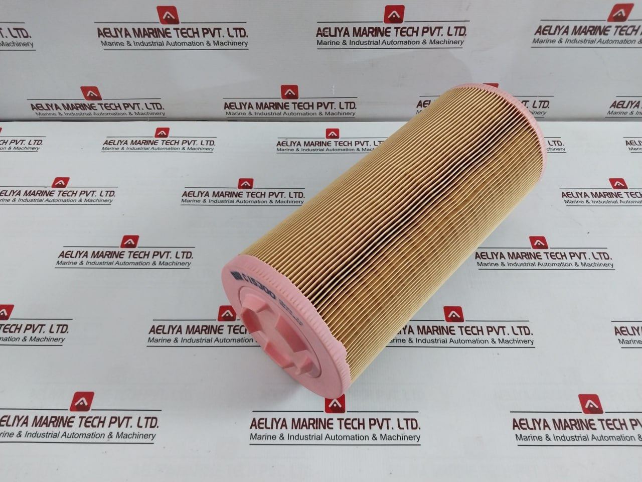 Mann Filter C15300 Air Filter Cartridge