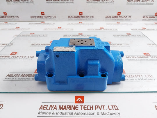 Mannesmann Rexroth 4Weh22 D 61/6A Directional Solenoid Valve