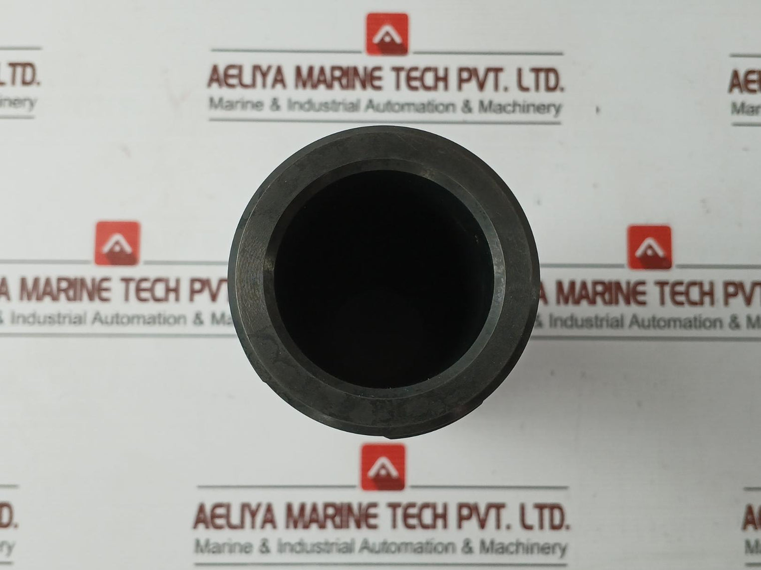 Manoeuvring Valve Bushing Kawasaki Fig.08-04