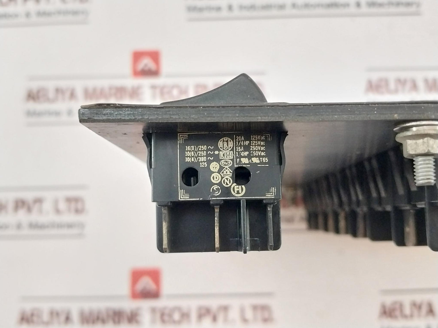 Manual Control Switch