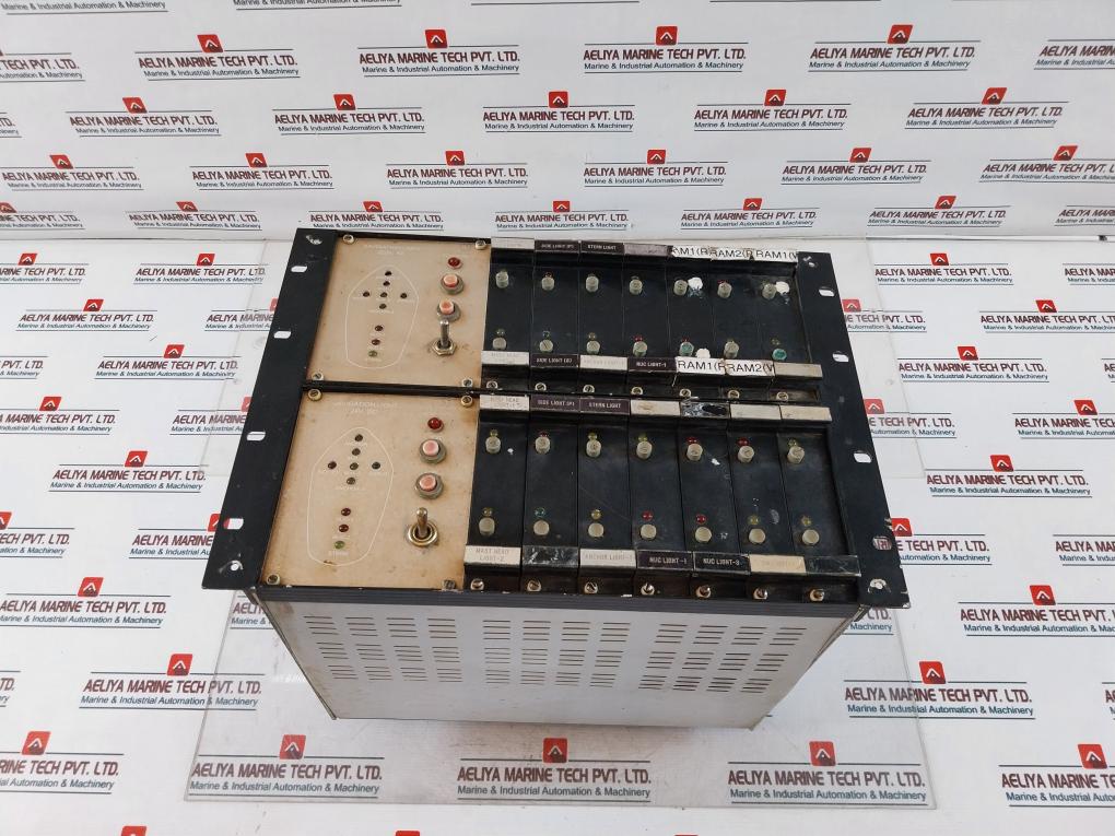 Marine Electricals 24V DC Navigation Light