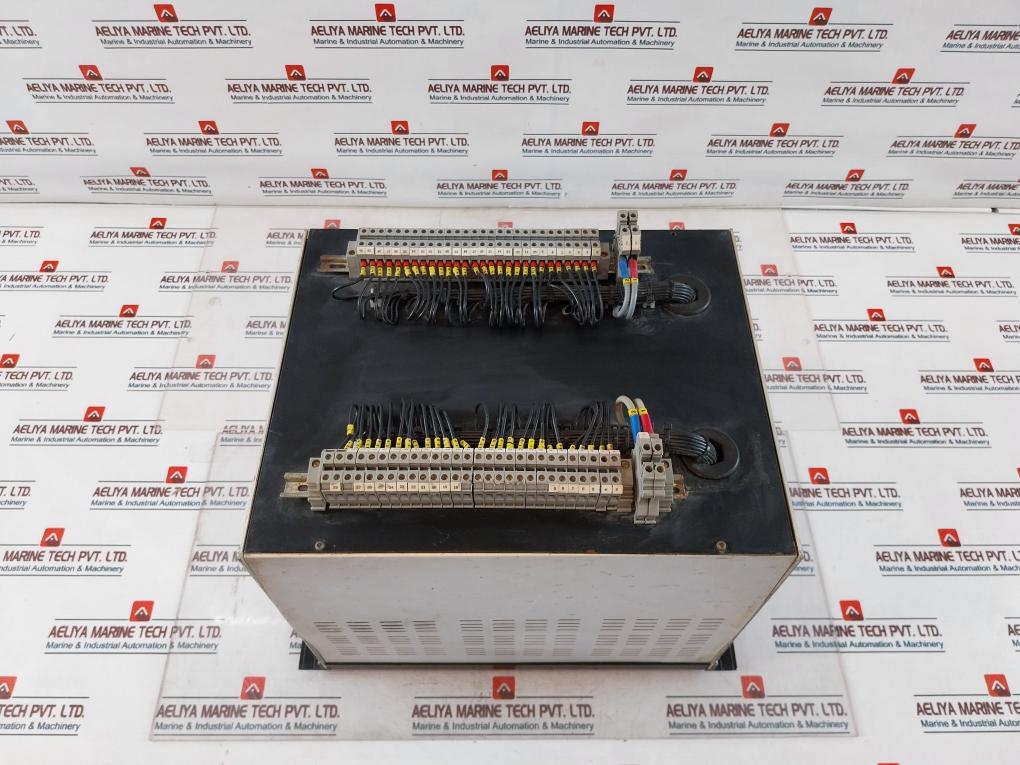 Marine Electricals 24V DC Navigation Light