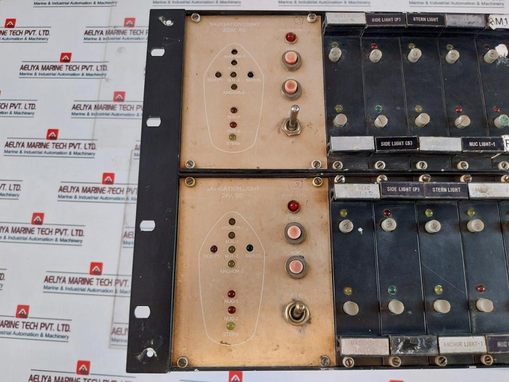 Marine Electricals 24V DC Navigation Light