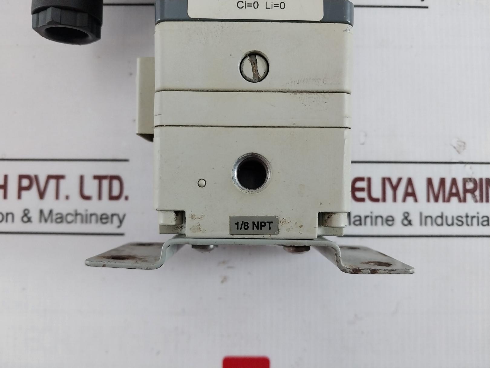 Marsh Bellofram T2000 Intrinsically Safe Pressure Transducer 2K-shnc-01Df120-00