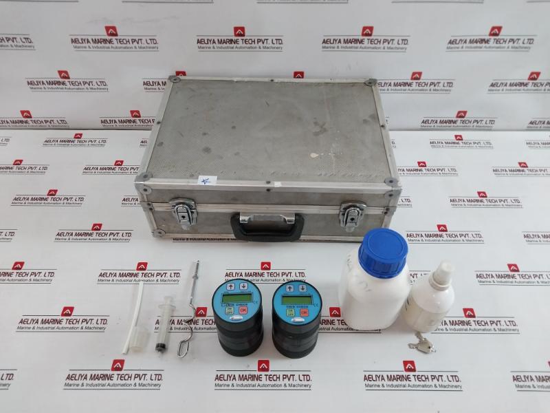 Martechnic Twin Check Electronic Water-in-oil Test Device Set 300 Ml, Code S 105
