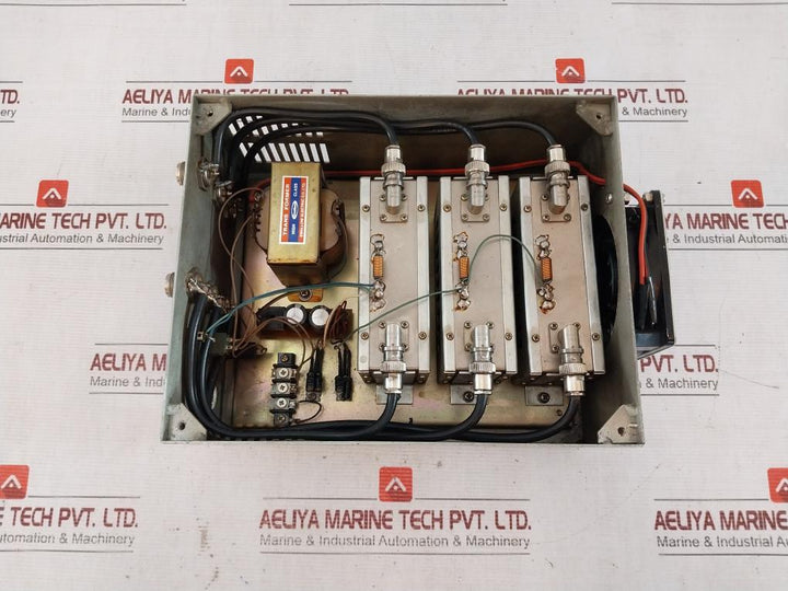 Marunaka Antenna Mb-303 Television Amplifier Module 45-880 (Mhz)