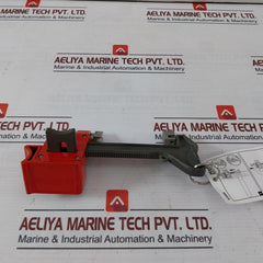 Master Lock S3068 Handle-on Ball Valve Lockout