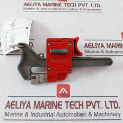 Master Lock S3068 Handle-on Ball Valve Lockout