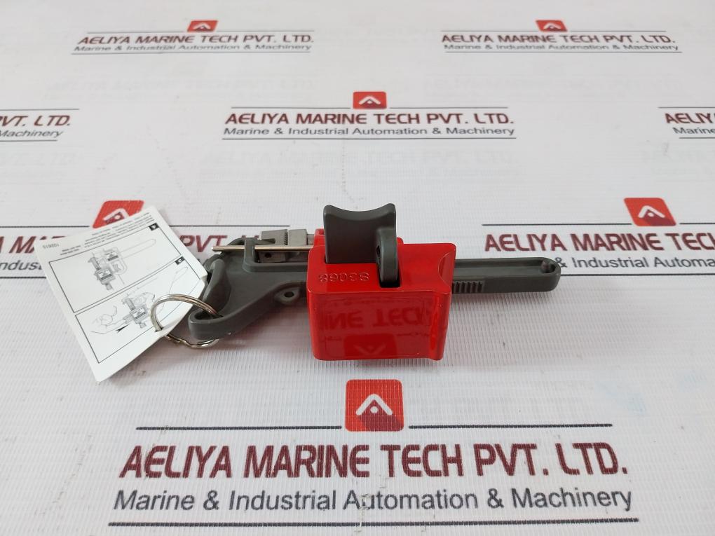 Master Lock S3068 Handle-on Ball Valve Lockout
