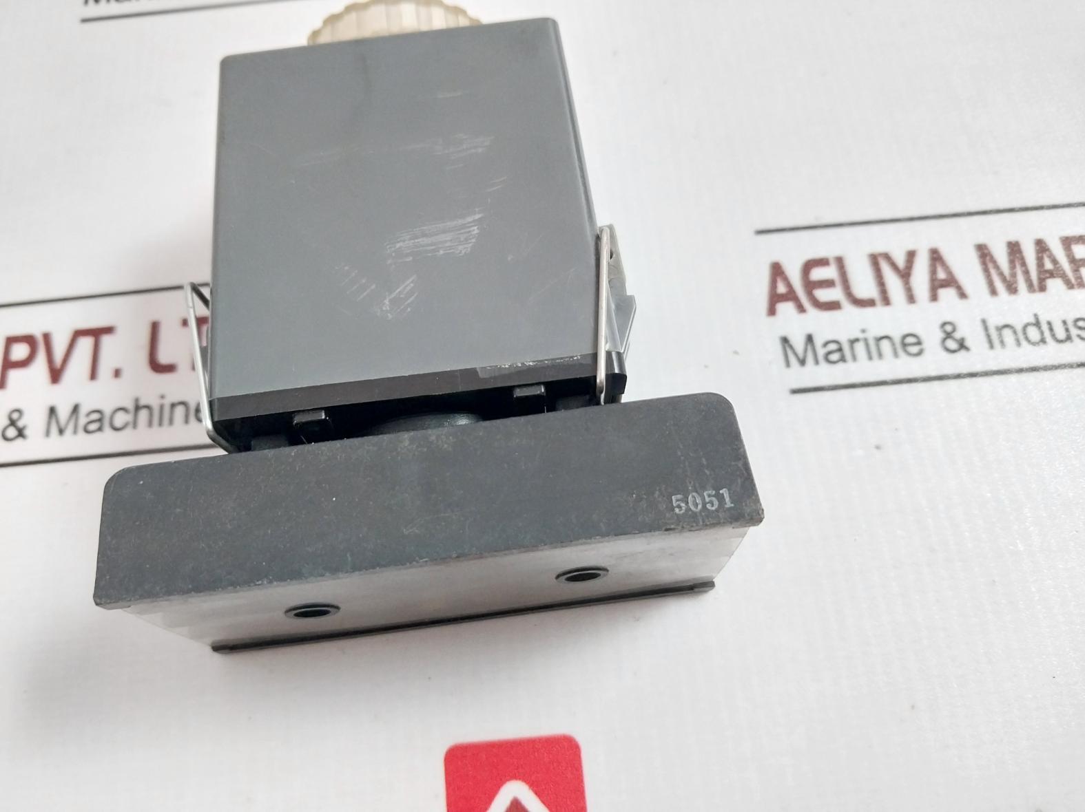 Matsushita At4132 Pmh Timer 3A 250Vac 200-240Vac