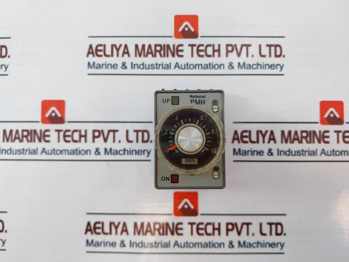 Matsushita Electric At4119 -r3 Pmh Timer With Base 24V Dc