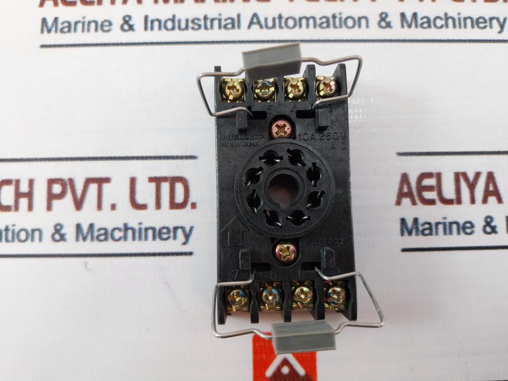 Matsushita Electric At4119 -r3 Pmh Timer With Base 24V Dc