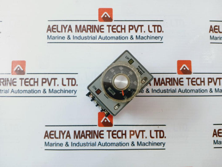 Matsushita Electric At4339 Pmh Timer With Base 0-30 Min 10A 250V Ac