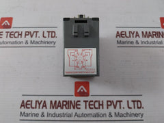 Matsushita Electric Bav851-24 Flicker Relay 3A Ac220V 5A Ac110V Dc24V 0.5-2 Sec