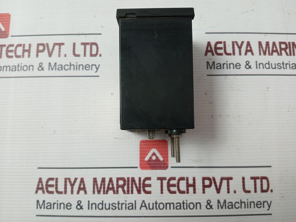 Matsushita Electric Th242S Hour Meter Ac200V 50/60Hz