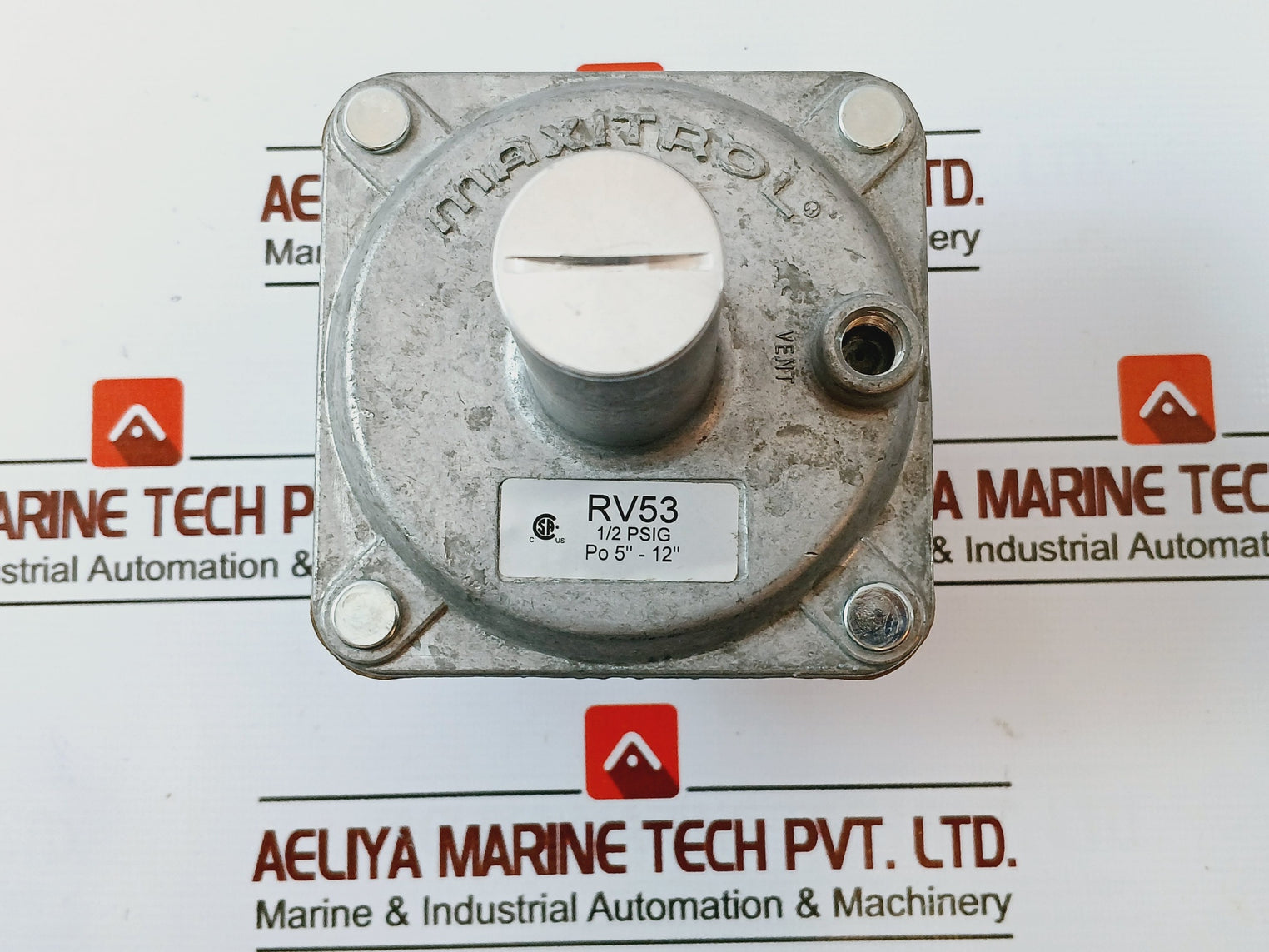 Maxitrol Rv53 Gas Pressure Regulator 1/2 Psig Po 5in - 12in