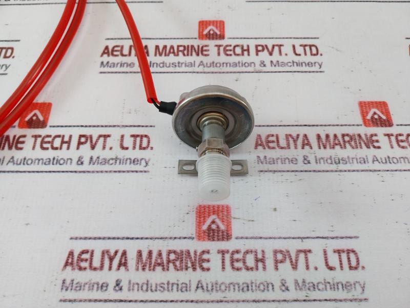Mayekawa Kh14-s20 Pressure Transmitter 24V Dc Assembly With Mounting Bracket