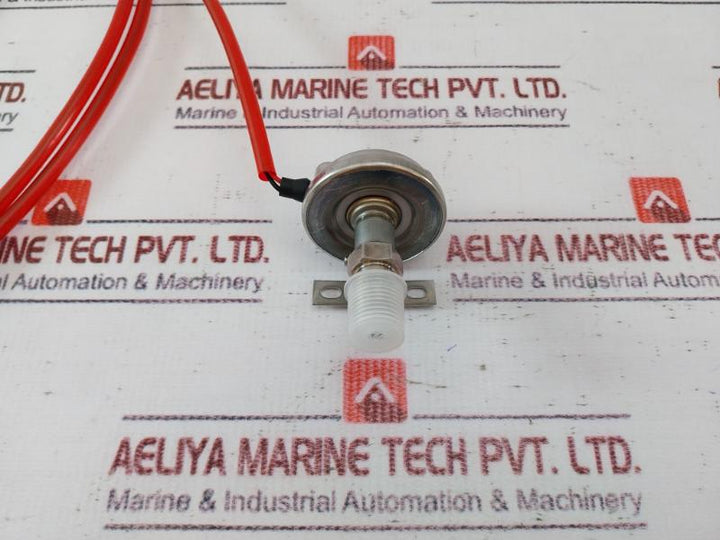 Mayekawa Kh14-s20 Pressure Transmitter 24V Dc Assembly With Mounting Bracket