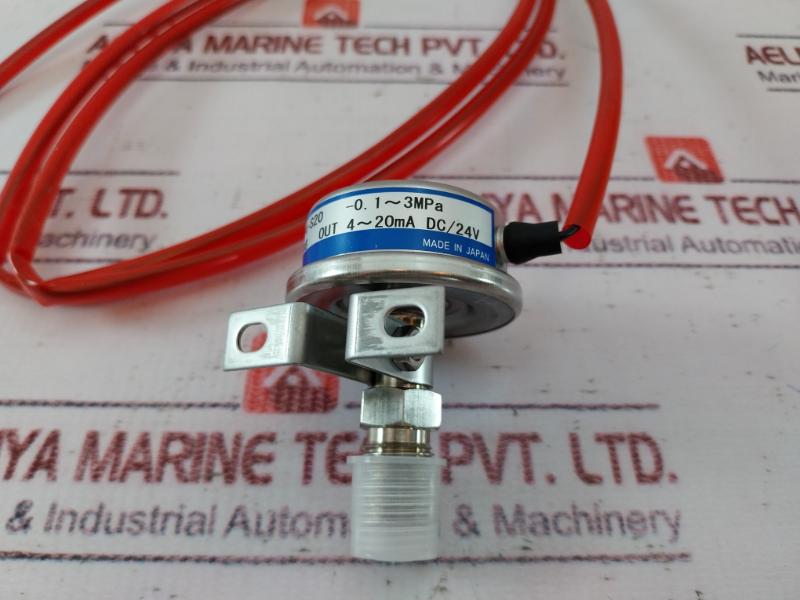 Mayekawa Kh14-s20 Pressure Transmitter 24v Dc Assembly With Mounting Bracket