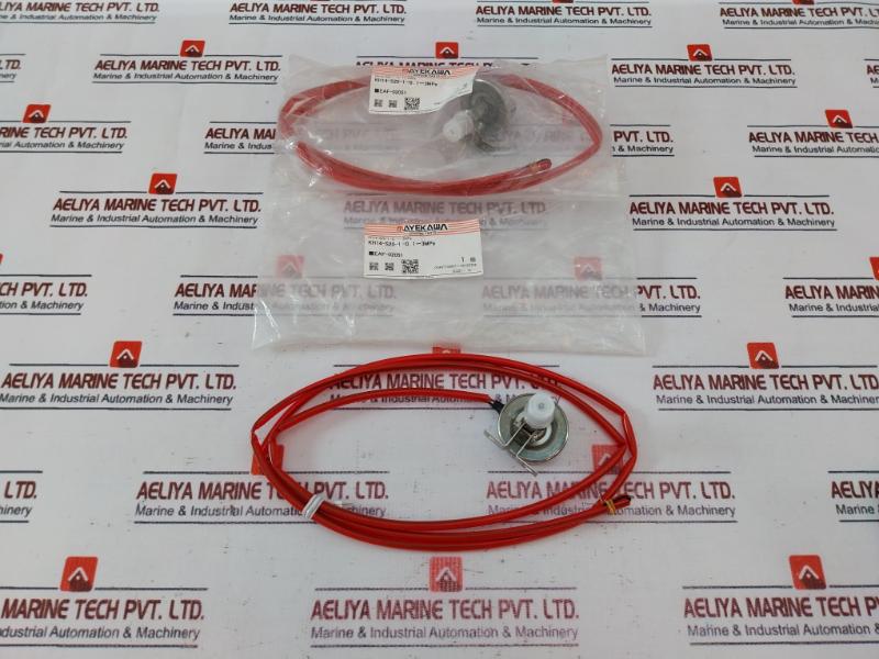 Mayekawa Kh14-s20 Pressure Transmitter Assembly With Mounting Bracket 4-20Ma