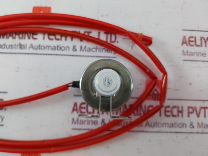 Mayekawa Kh14-s20 Pressure Transmitter Assembly With Mounting Bracket 4-20Ma