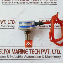 Mayekawa Kh14-s34 Pressure Transducer Assembly -0.1 - 3 Mpa