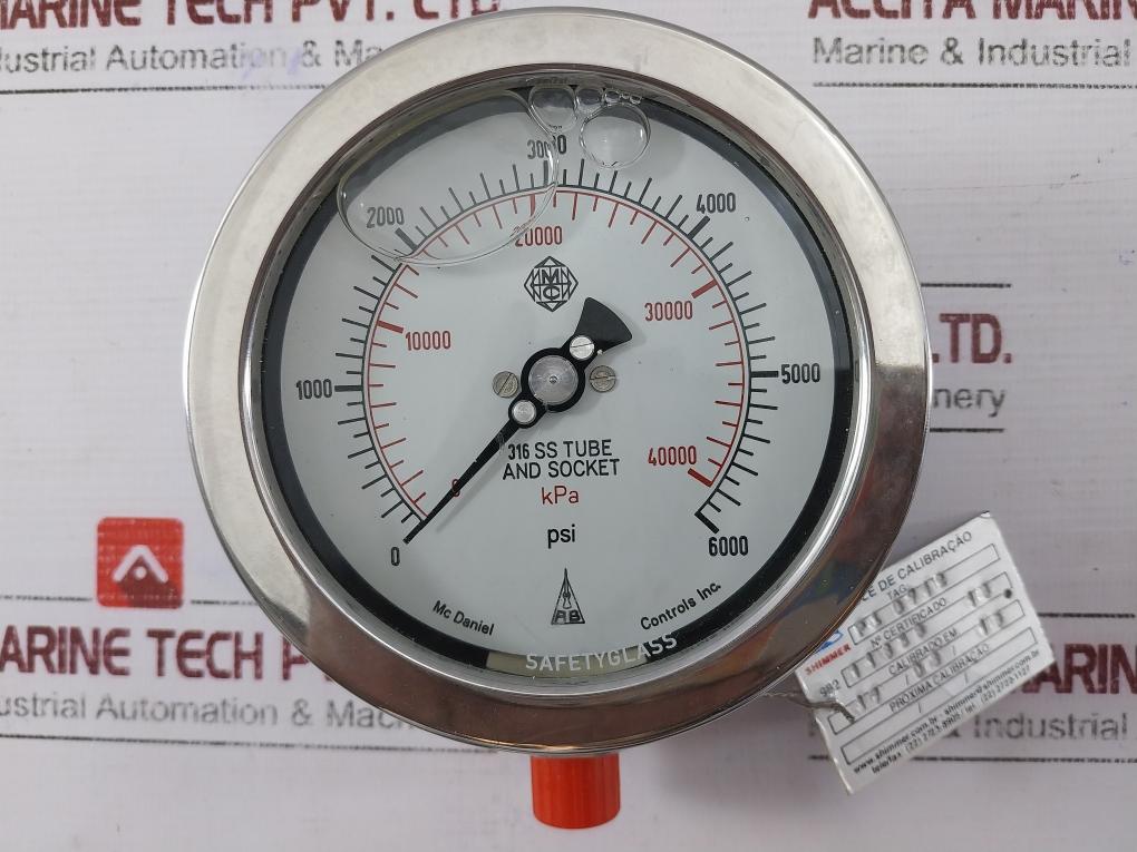 Mcdaniel Controls 316Ss Tube And Socket Pressure Gauge 0-6000 Psi/0-40000 Kpa