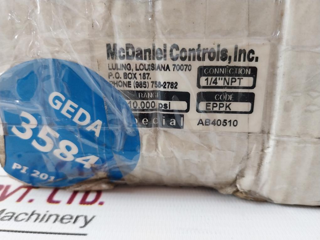 Mcdaniel Pressure Gauge 316Ss Tube And Socket 0 To 10000 Psi Ab40510 Rev.B