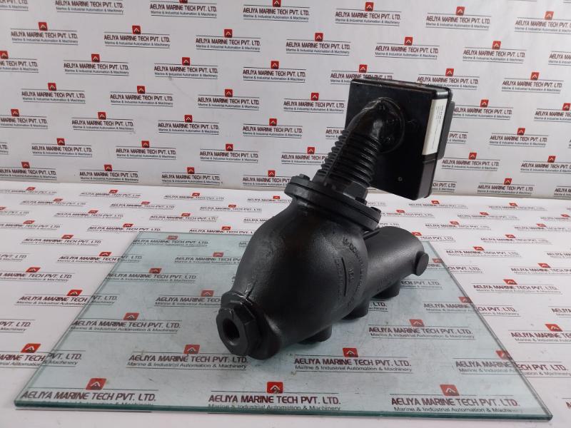Mcdonnell &amp; Miller 150Shd Low Water Cut-off/Pump Controller 150 Psi 115V/230V Ac