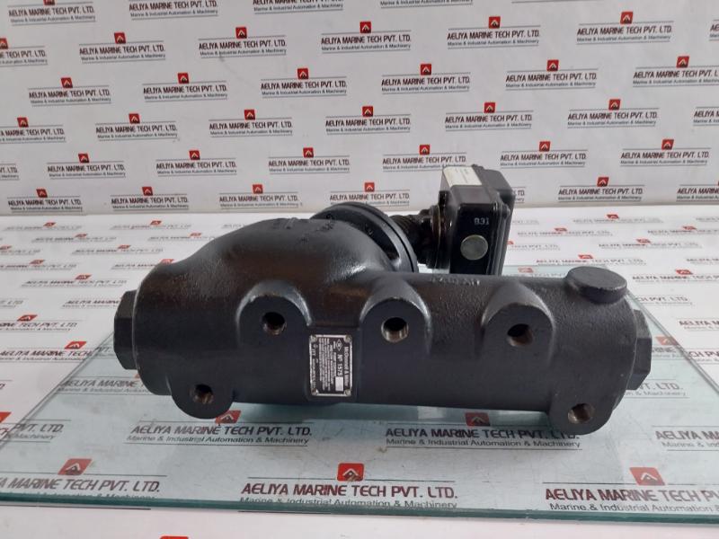 Mcdonnell & Miller 150Shd Low Water Cut-off/Pump Controller 150 Psi 115V/230V Ac