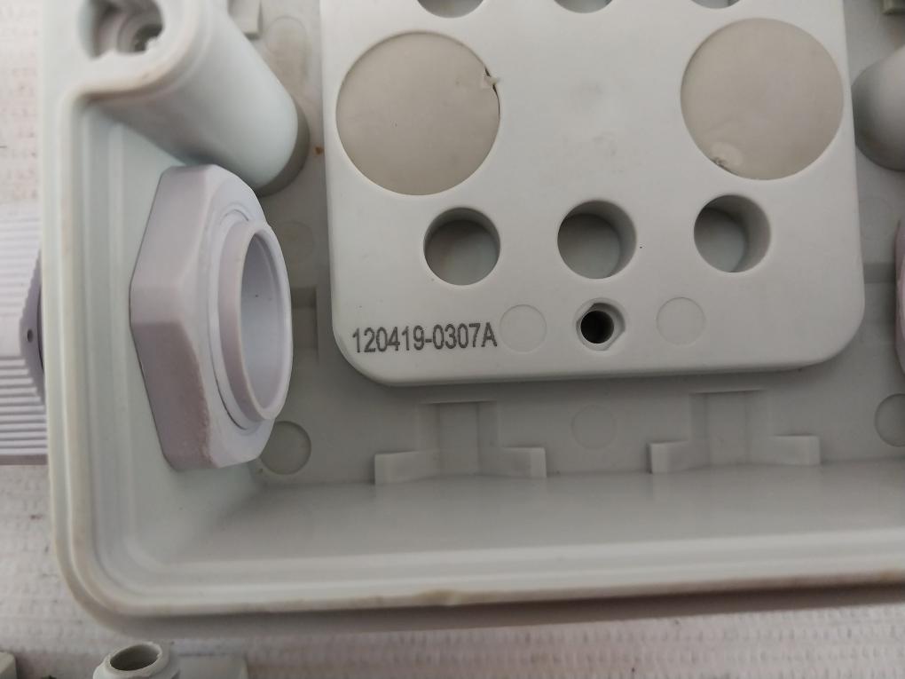 Mce Electric D9025 Terminal Junction Box Ip66/Ip55 120419-0307A