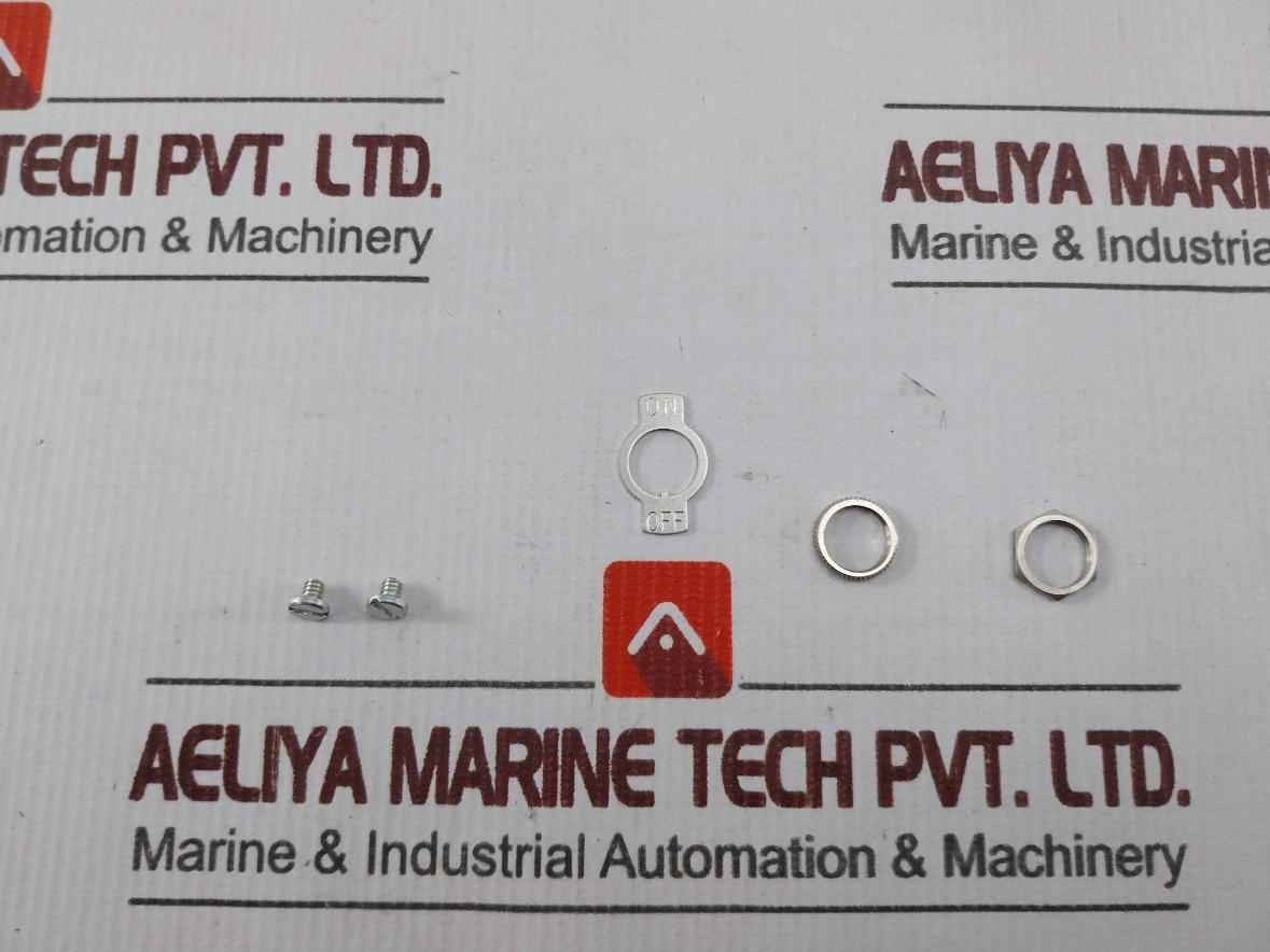 Mcgill 0090-0001 Toggle Switch 20A 250Vac