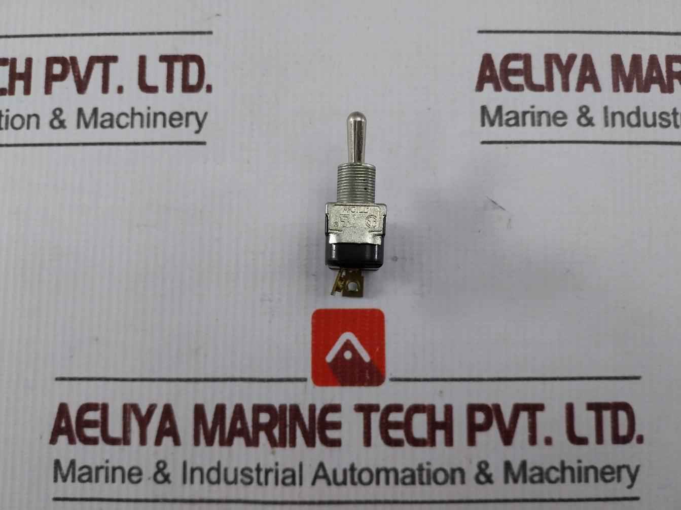 Mcgill 0090-0001 Toggle Switch 20A 250Vac